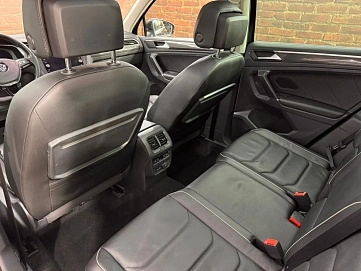 Volkswagen Tiguan, 2018г, полный привод, робот