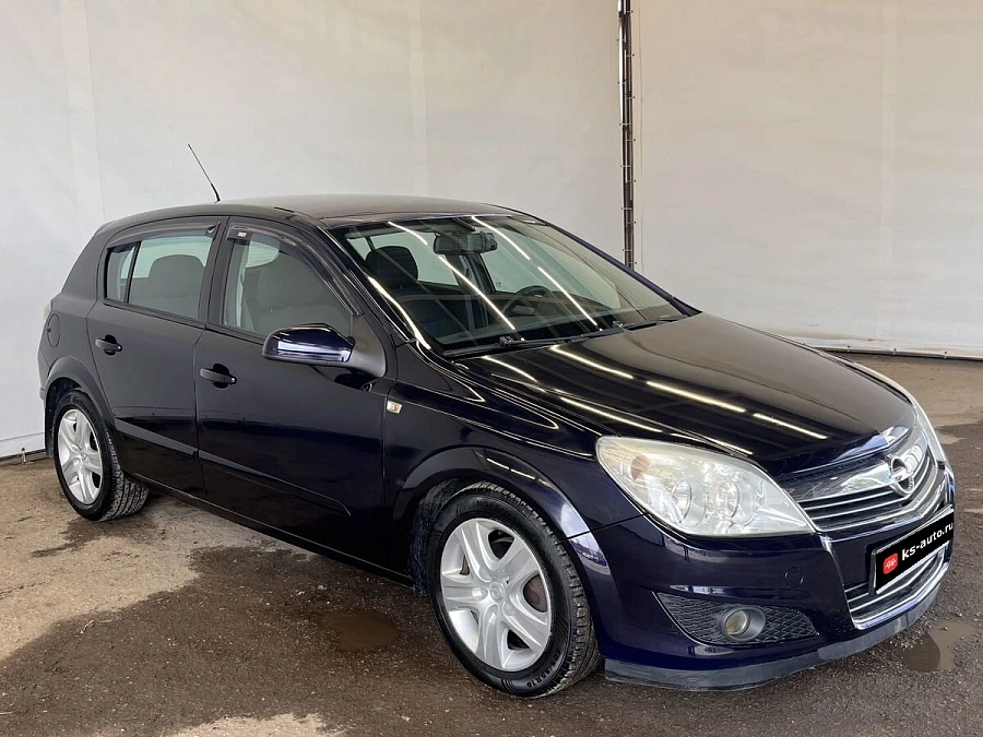 Opel Astra, 2008г., передний привод, механика