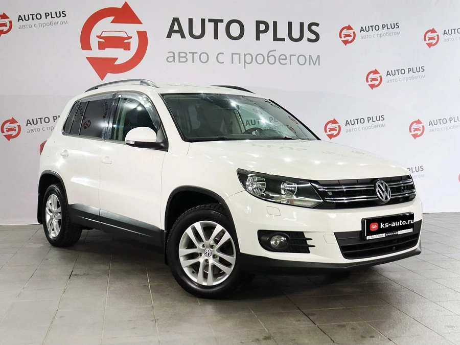 Volkswagen Tiguan, 2011г., полный привод, механика