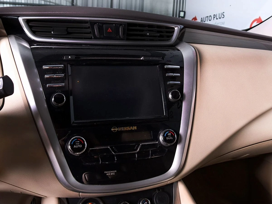 Nissan Murano, 2017г., полный привод, вариатор