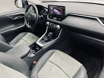 Toyota RAV4, 2025г, полный привод, вариатор