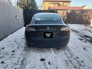 Tesla Model 3, 2022г, задний привод, автомат