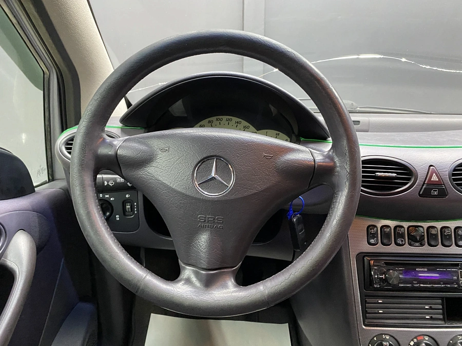 Mercedes-Benz A-Класс, 2003г., передний привод, автомат