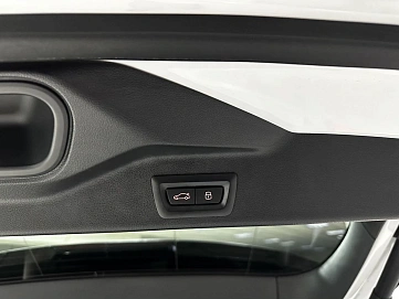 BMW X5, 2024г, полный привод, автомат