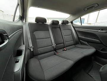 Hyundai Elantra, 2018г, передний привод, автомат
