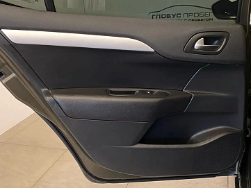 Citroen C4, 2015г, передний привод, автомат