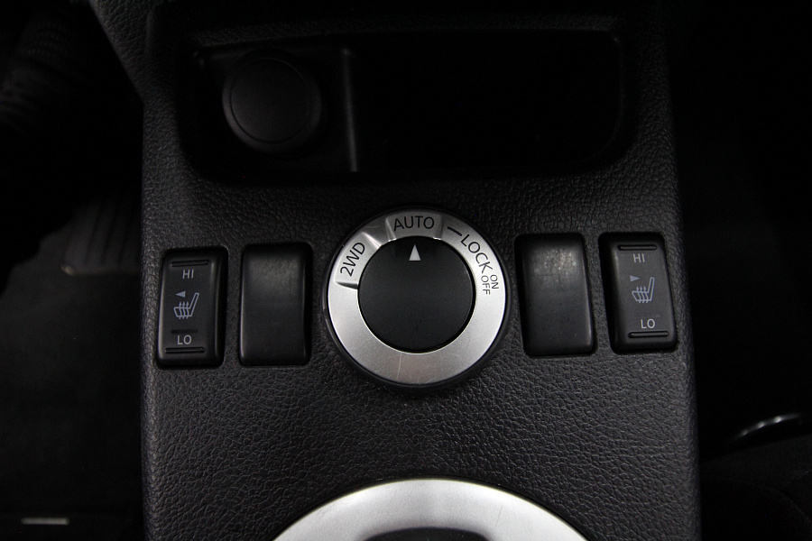 Nissan X-Trail, 2012г., полный привод, вариатор