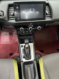 Honda Fit, 2021г, передний привод, вариатор