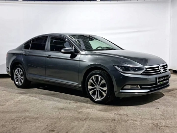 Volkswagen Passat, 2016г, передний привод, робот