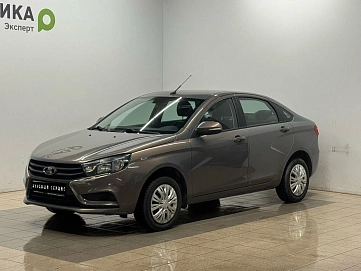 Lada (ВАЗ) Vesta, 2018г, передний привод, механика
