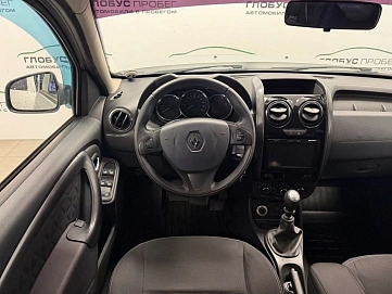 Renault Duster, 2016г, передний привод, механика