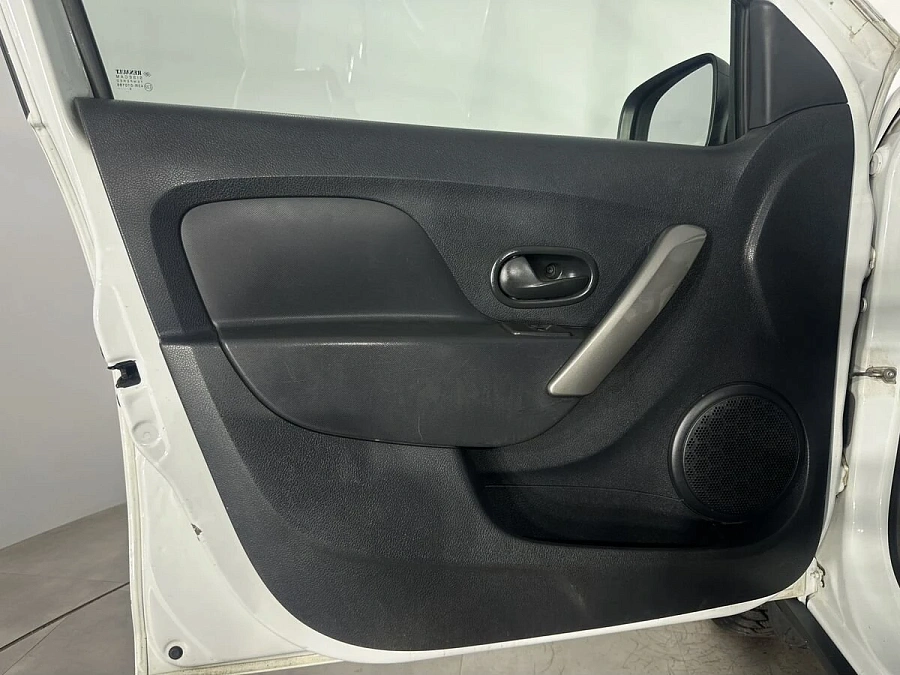 Renault , 2019г., передний привод, автомат