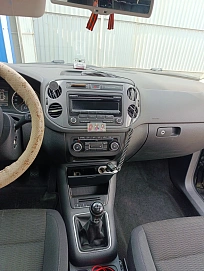 Volkswagen Tiguan, 2011г, передний привод, механика