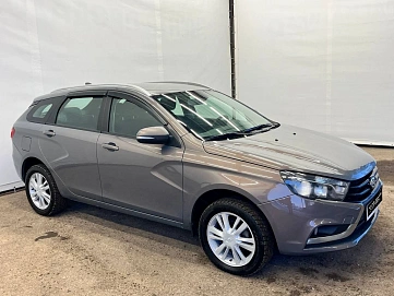 Lada (ВАЗ) Vesta, 2019г, передний привод, механика