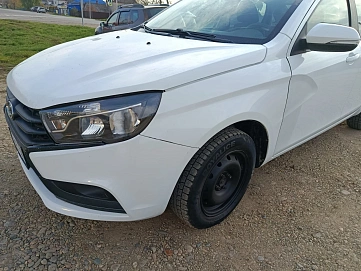 Lada (ВАЗ) Vesta, 2021г, передний привод, механика