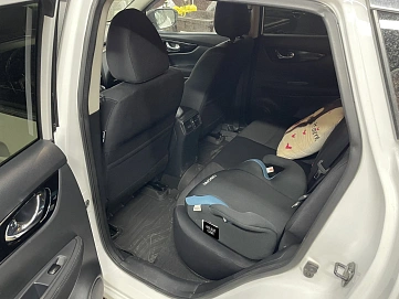 Nissan Qashqai, 2016г, полный привод, вариатор