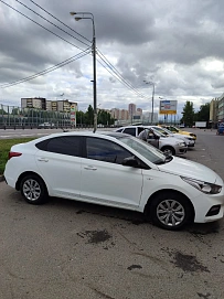 Hyundai Solaris, 2017г, передний привод, автомат