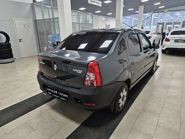 Renault Logan, 2010г, передний привод, механика