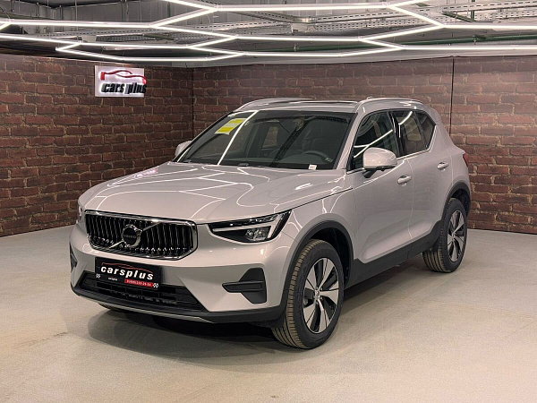 Volvo XC40, 2024г., передний привод, робот