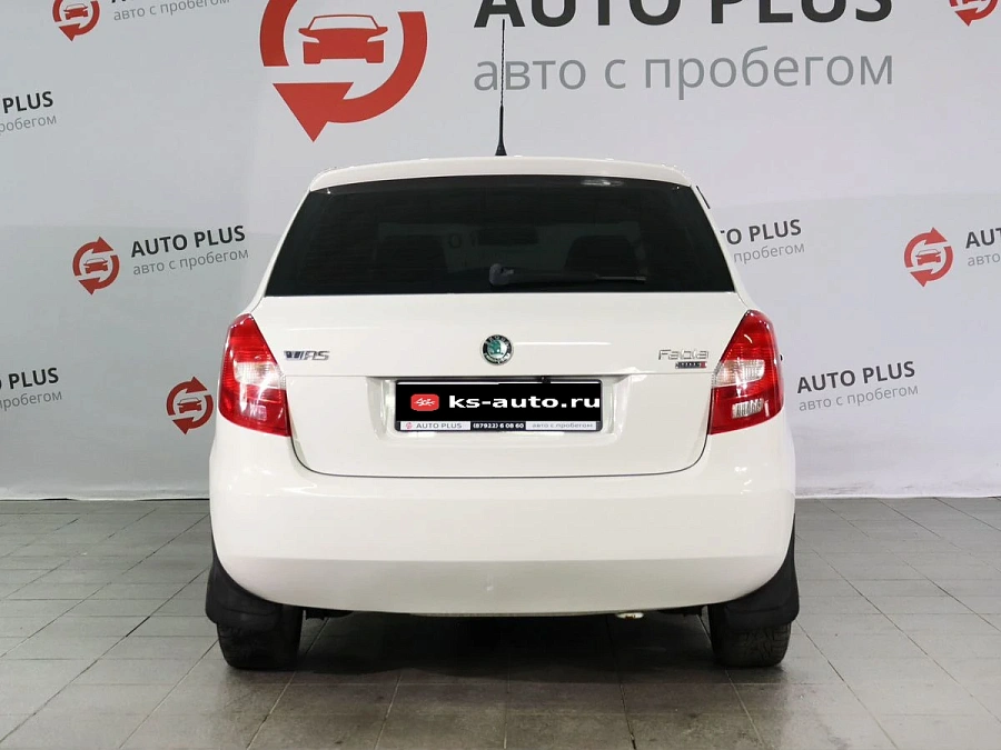 Skoda Fabia, 2010г., передний привод, механика