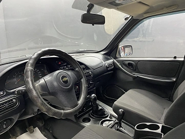 Chevrolet Niva, 2012г, полный привод, механика