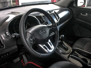 Kia Sportage, 2010г, полный привод, автомат