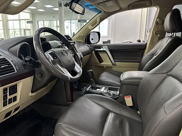 Toyota Land Cruiser Prado, 2015г, полный привод, автомат