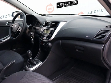 Hyundai Solaris, 2013г, передний привод, механика
