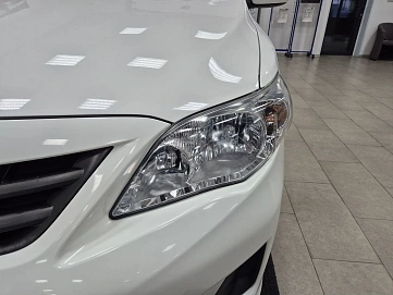 Toyota Corolla, 2011г., передний привод, автомат