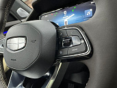 Geely Monjaro, 2024г., передний привод, автомат