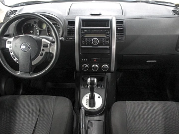 Nissan X-Trail, 2010г, полный привод, вариатор