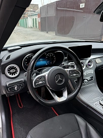 Mercedes-Benz C-Класс, 2018г, задний привод, автомат