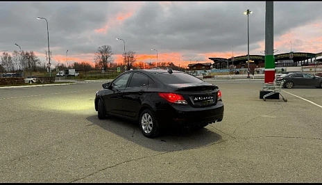 Hyundai Solaris, 2012г, передний привод, автомат