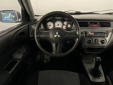 Mitsubishi Lancer, 2006г, передний привод, механика