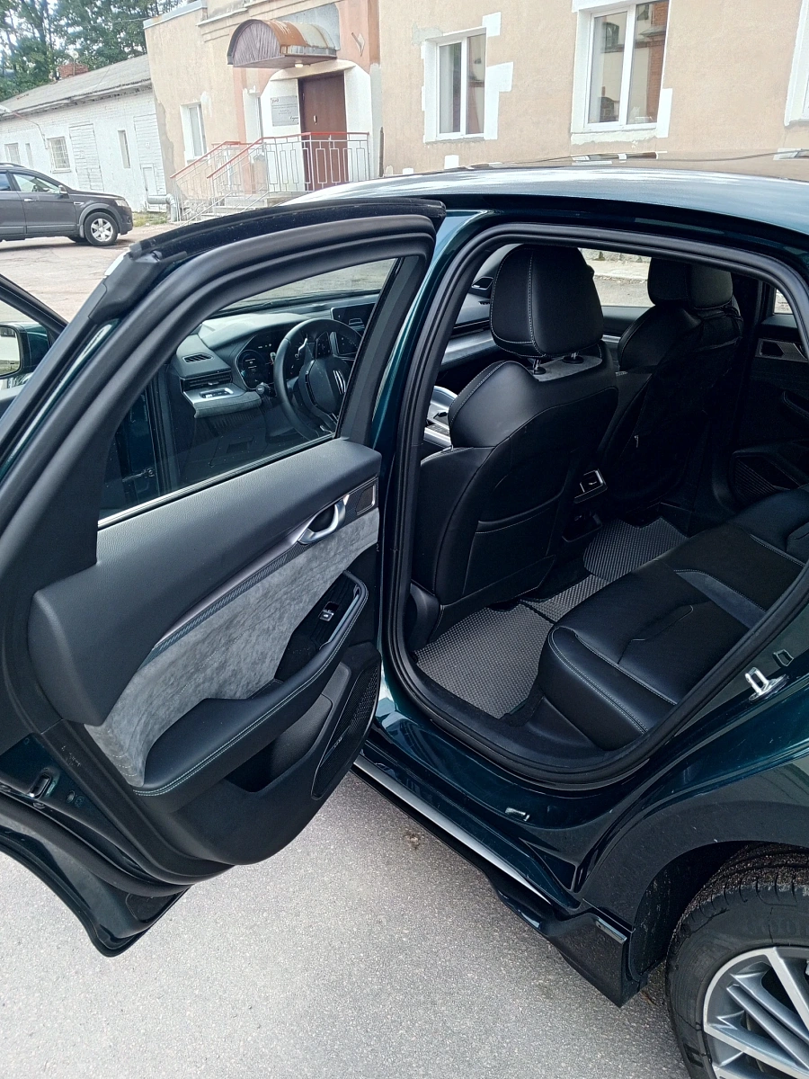 Geely Preface, 2023г., передний привод, робот