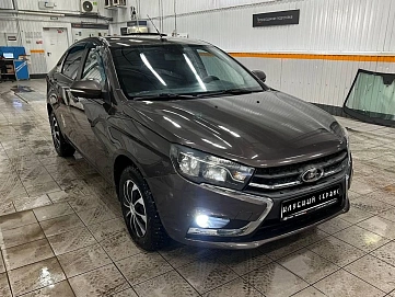 Lada (ВАЗ) Vesta, 2018г, передний привод, механика