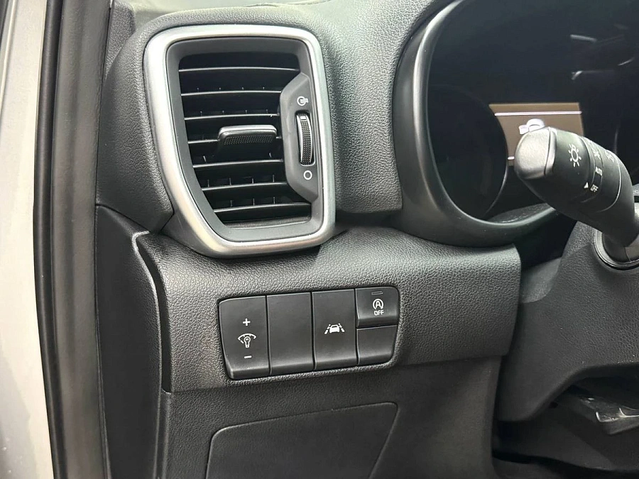 Kia Sportage, 2021г., передний привод, робот