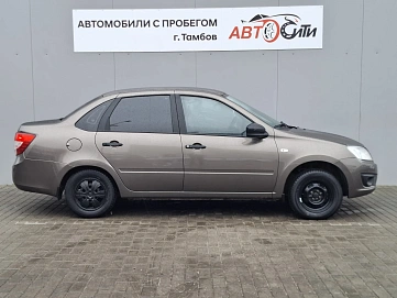Lada (ВАЗ) Granta, 2017г, передний привод, механика