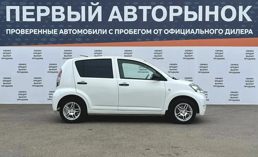 Daihatsu Sirion, 2008г., передний привод, автомат