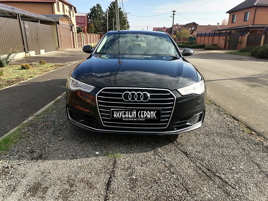 Audi A6, 2015г., передний привод, робот