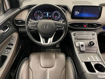 Hyundai Santa Fe, 2020г, передний привод, робот