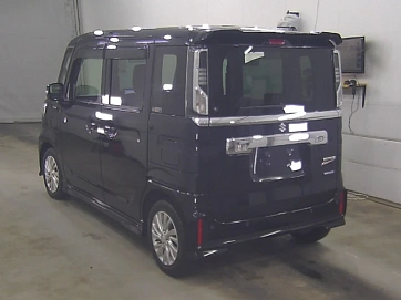 Suzuki Spacia, 2022г, передний привод, вариатор