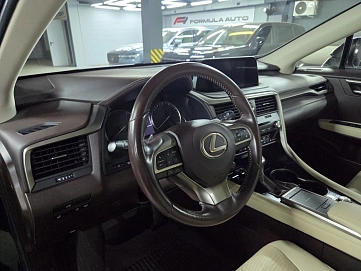 Lexus RX, 2020г, полный привод, автомат