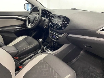 Lada (ВАЗ) Vesta, 2019г, передний привод, механика