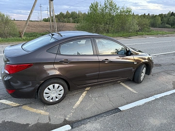 Hyundai Solaris, 2015г, передний привод, автомат