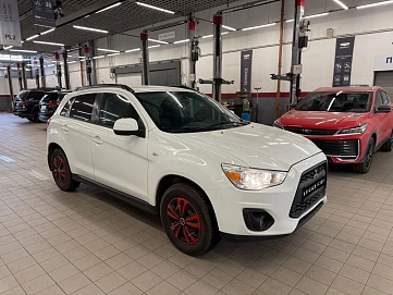 Mitsubishi ASX, 2013г, передний привод, механика