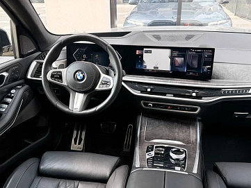 BMW X7, 2022г., полный привод, автомат