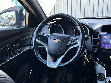 Chevrolet Cruze, 2011г, передний привод, механика