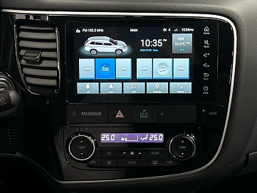 Mitsubishi Outlander, 2022г, передний привод, вариатор