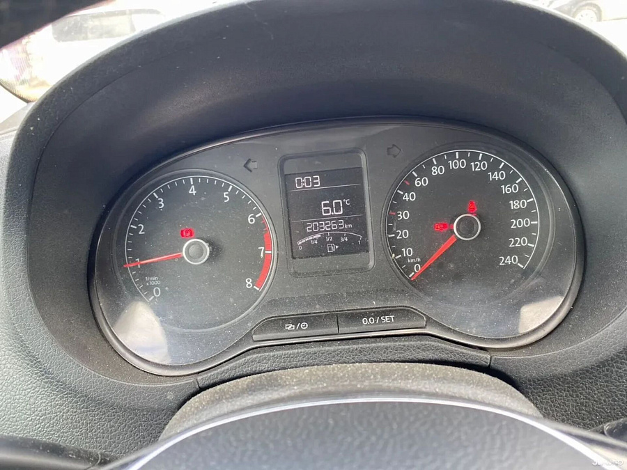Volkswagen Polo, 2016г., передний привод, механика